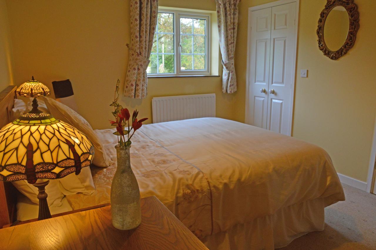 Bryn Hebog Bed & Breakfast Carmarthen Exterior foto